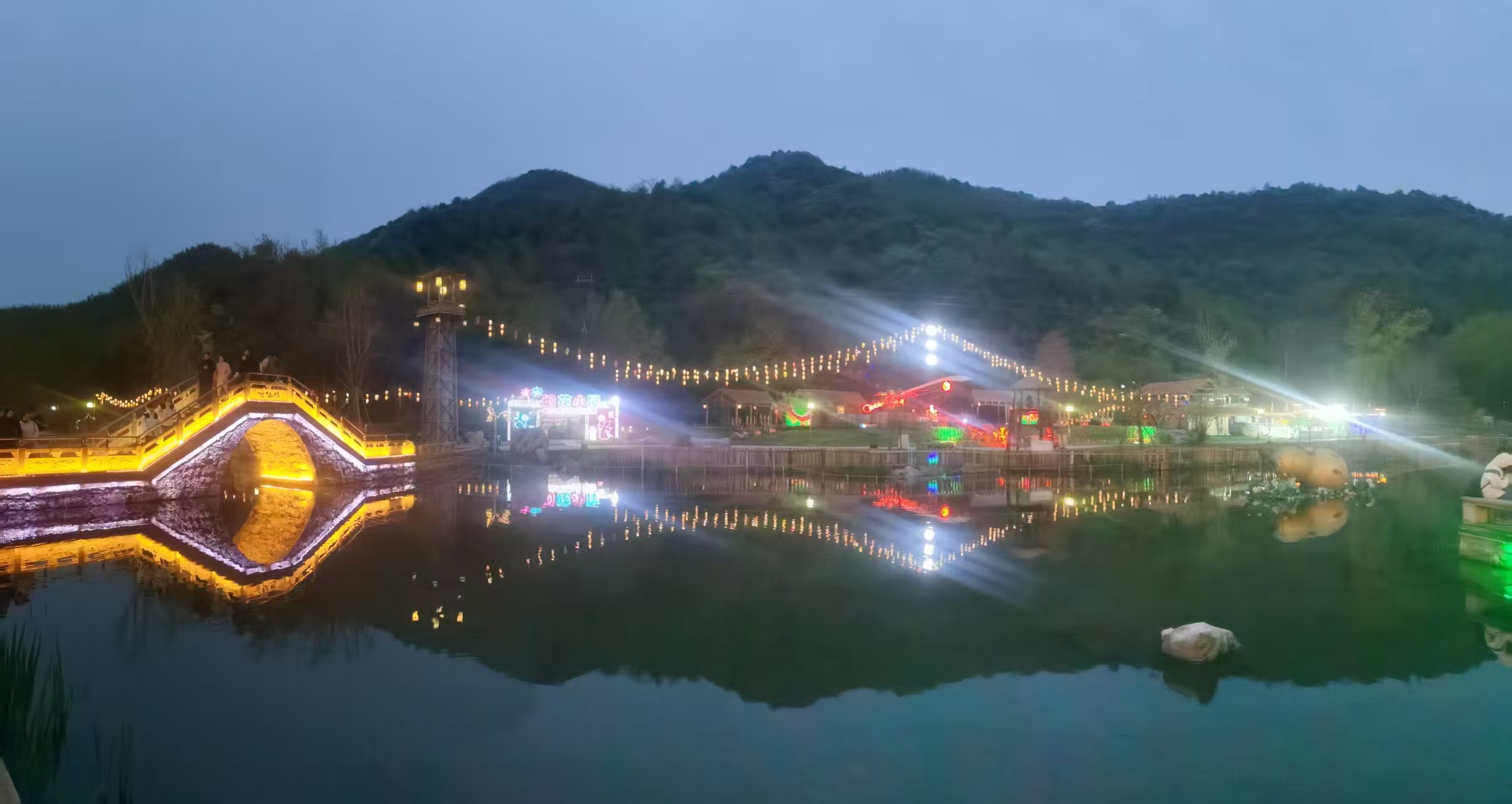 2-9，儺仙鎮(zhèn)夜景.jpg